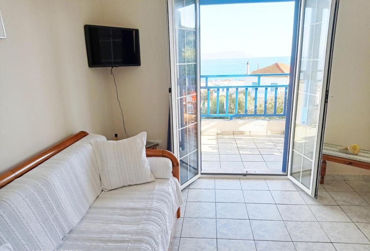 Evangelia House Sea View Apartments Agia Pelagia  Exterior photo