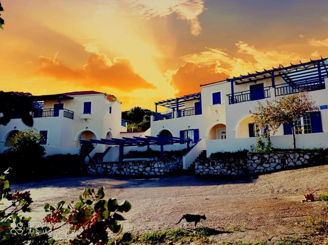 Evangelia House Sea View Apartments Agia Pelagia  Exterior photo