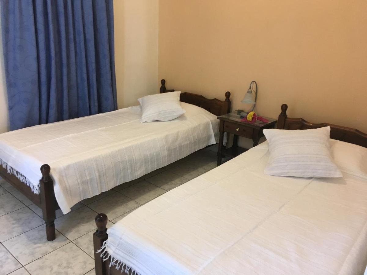 Evangelia House Sea View Apartments Agia Pelagia  Exterior photo